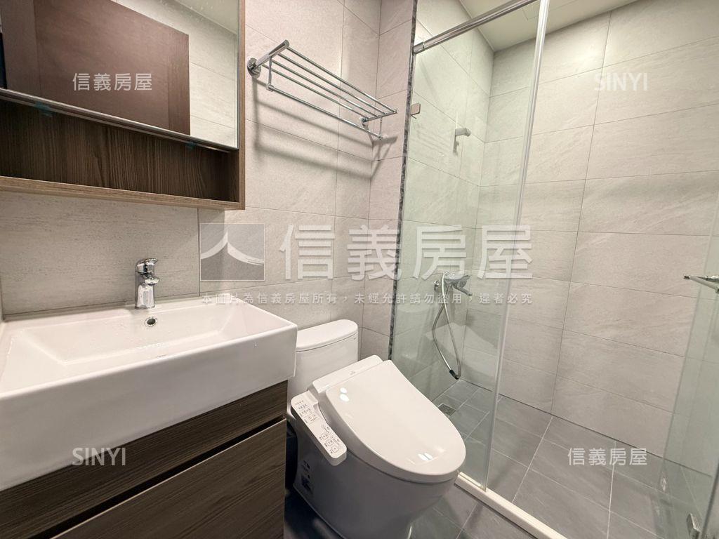 詠勝欣宇三房車位房屋室內格局與周邊環境