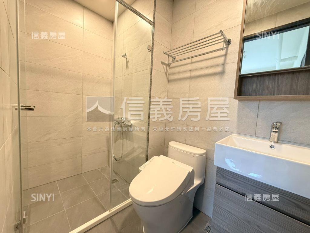 詠勝欣宇三房車位房屋室內格局與周邊環境