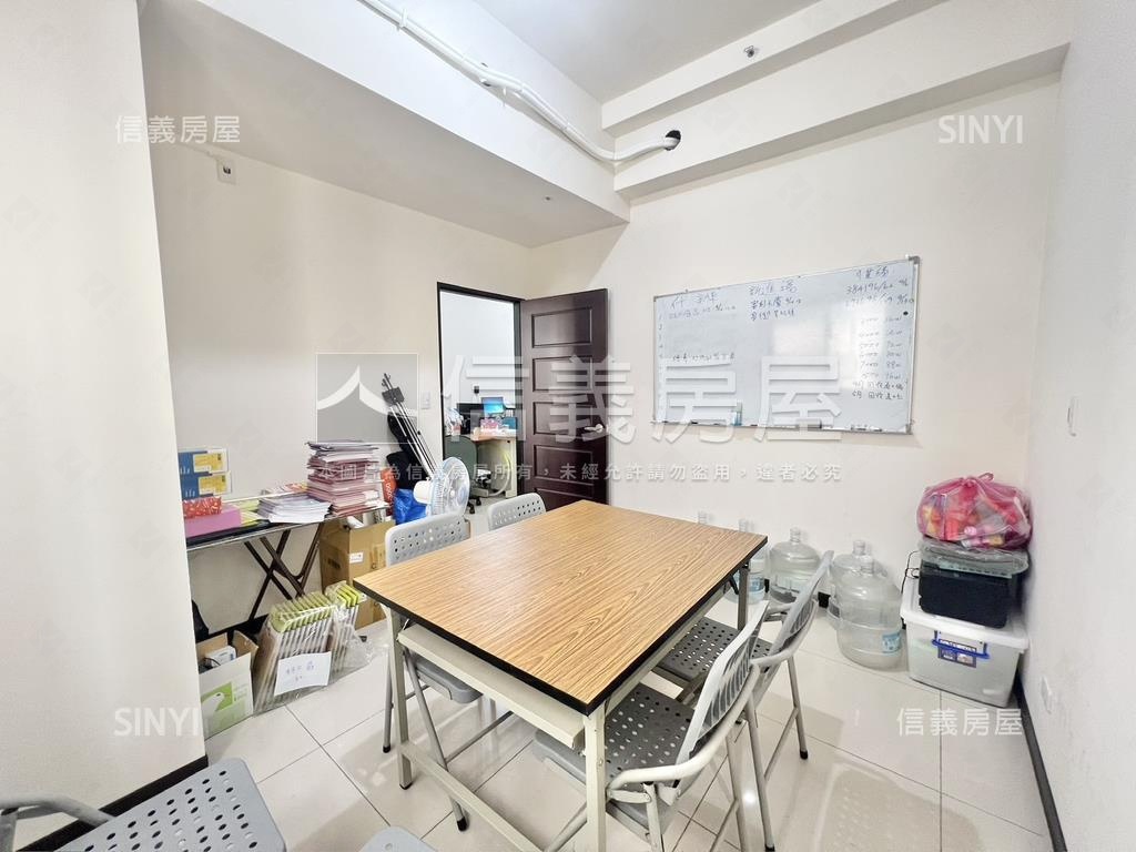 皇翔明亮兩房美屋房屋室內格局與周邊環境