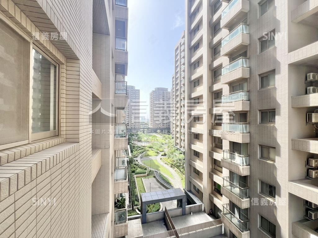 皇翔明亮兩房美屋房屋室內格局與周邊環境