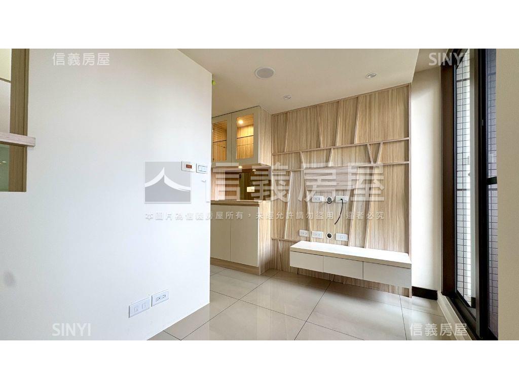 肯佳挑高精美套房房屋室內格局與周邊環境