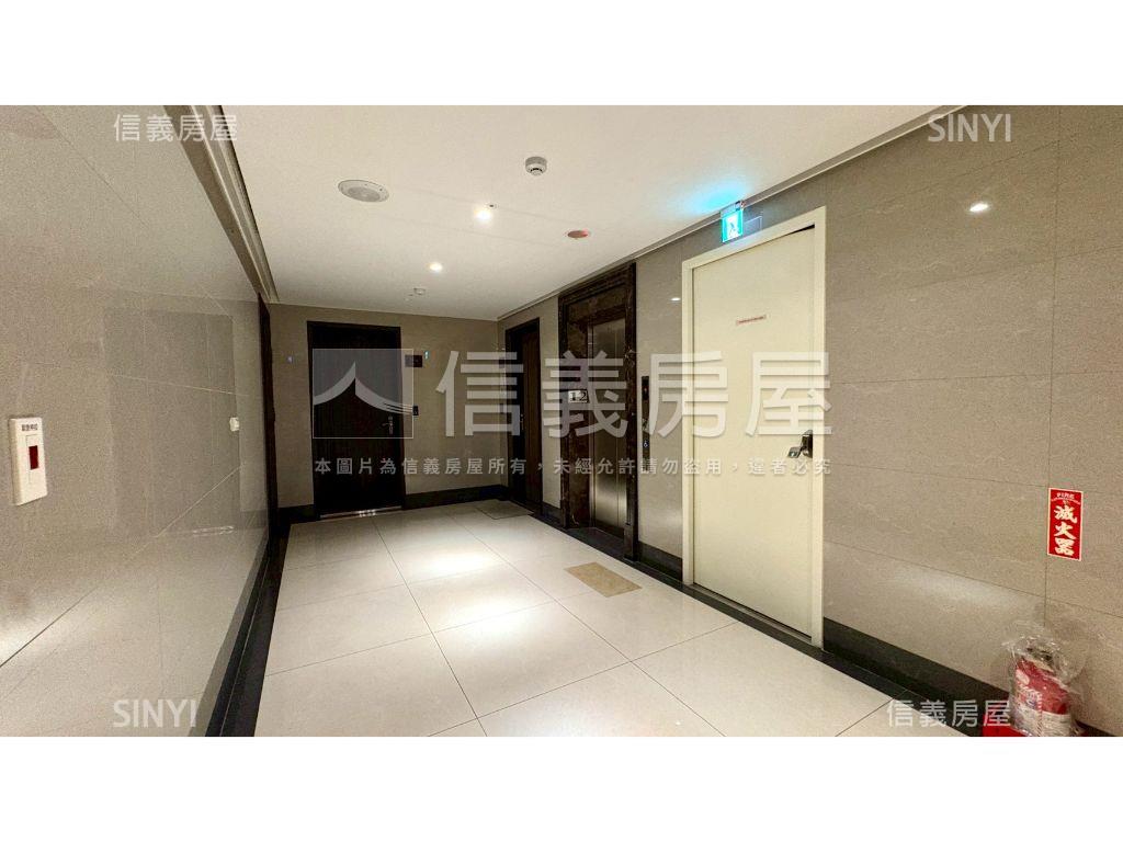 肯佳挑高精美套房房屋室內格局與周邊環境
