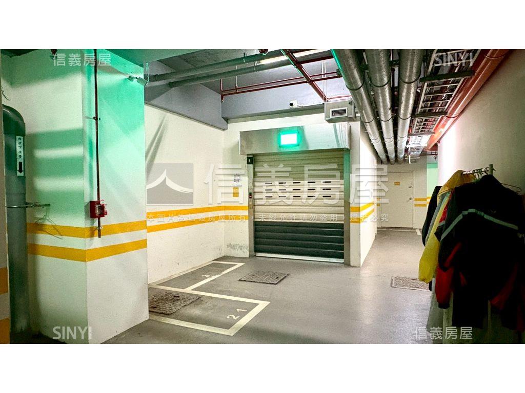肯佳挑高精美套房房屋室內格局與周邊環境