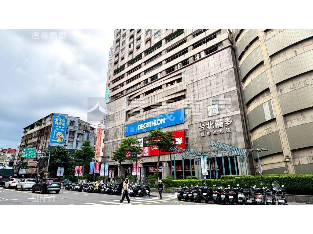 肯佳挑高精美套房房屋室內格局與周邊環境