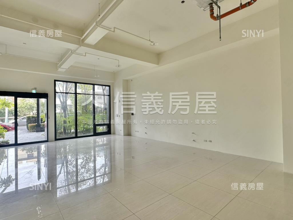 惠宇敦北大面寬賺錢店面房屋室內格局與周邊環境