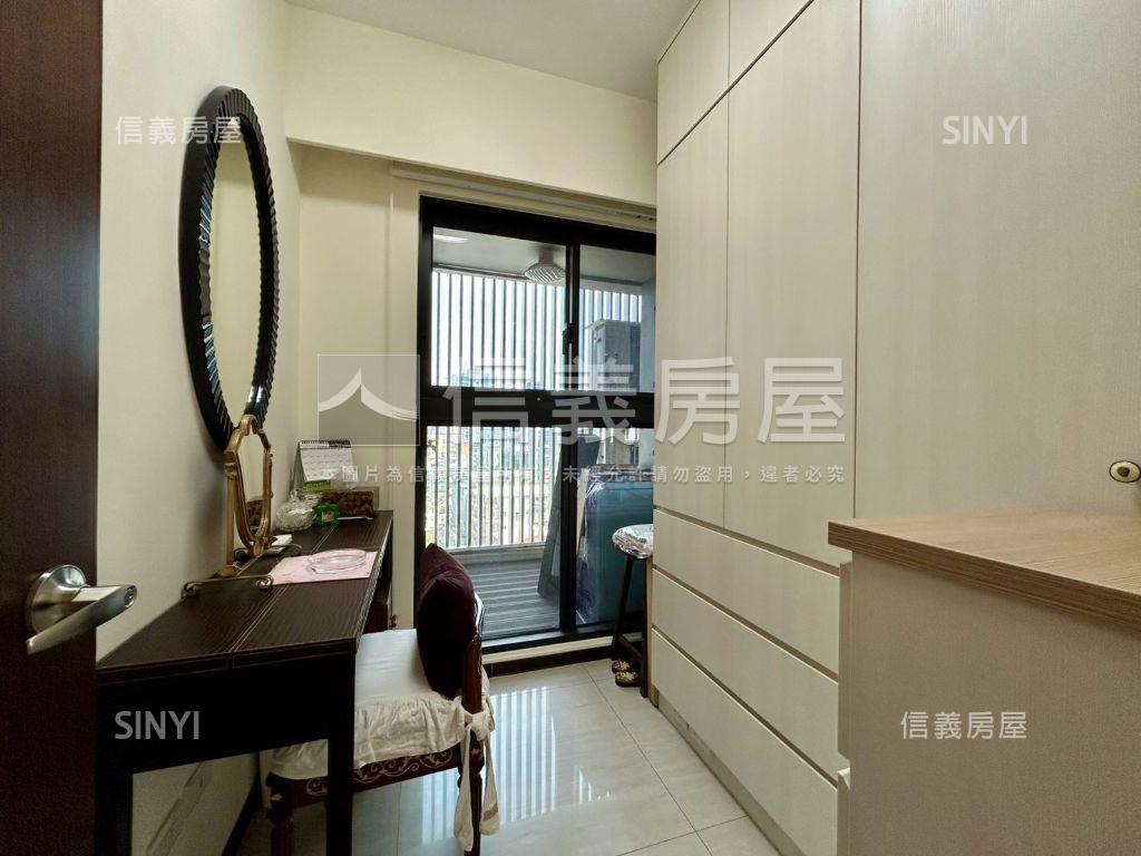 巨流河｜河岸三房房屋室內格局與周邊環境