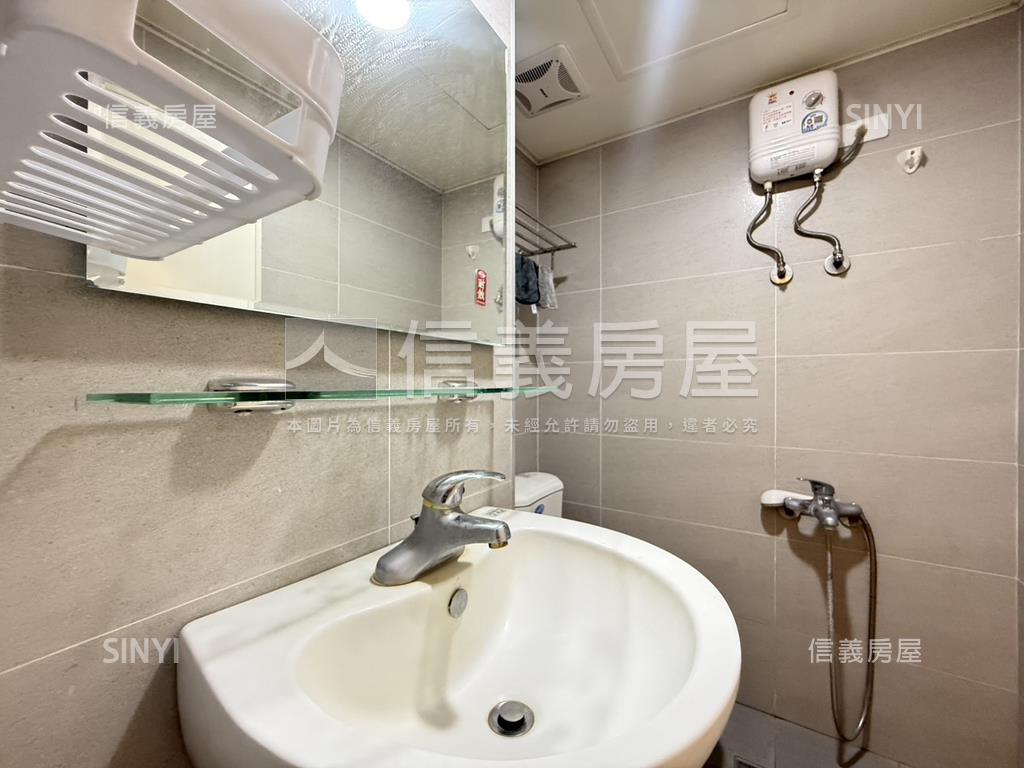 向上公益商圈美套房房屋室內格局與周邊環境