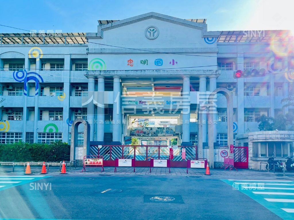 近忠明國小有陽台套房房屋室內格局與周邊環境