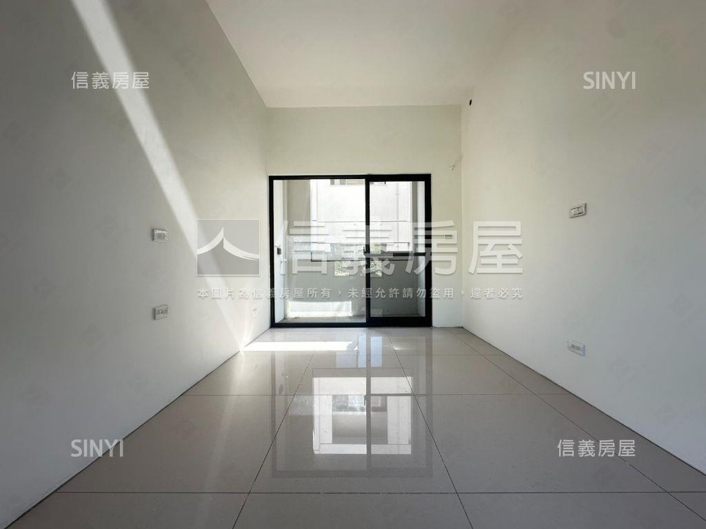 森ＶＩＬＬＡ採光美透天房屋室內格局與周邊環境