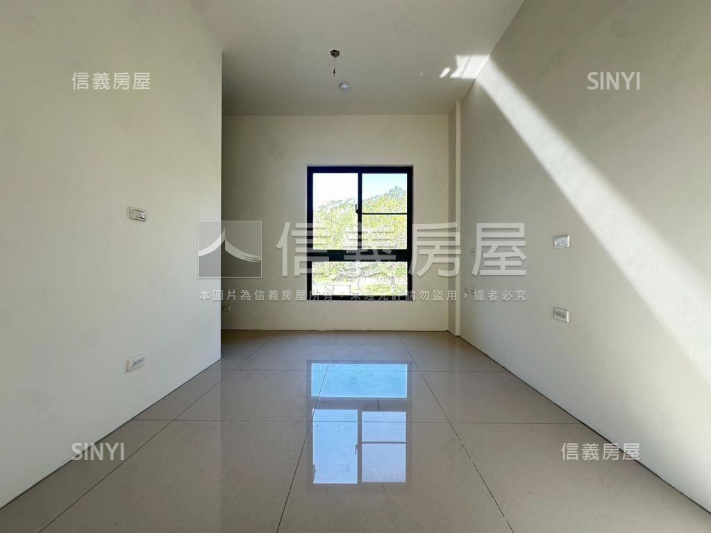 森ＶＩＬＬＡ採光美透天房屋室內格局與周邊環境