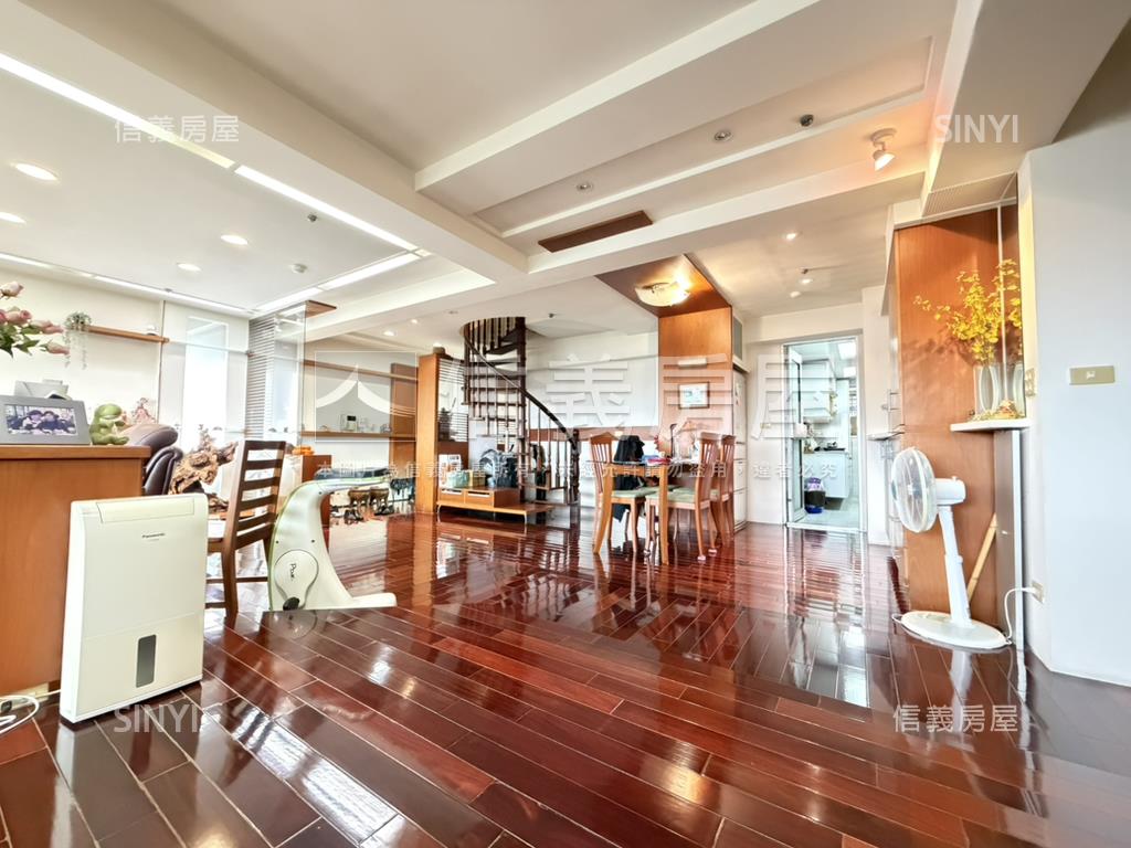 蘭亭面公園景大戶平面車位房屋室內格局與周邊環境