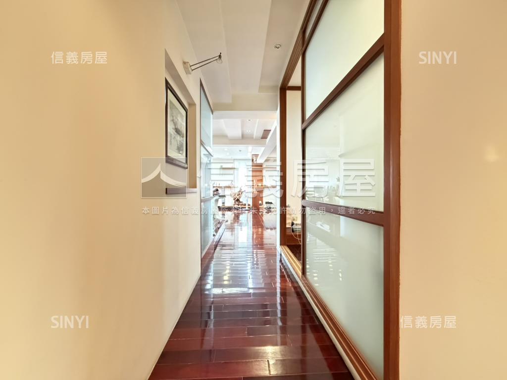 蘭亭面公園景大戶平面車位房屋室內格局與周邊環境