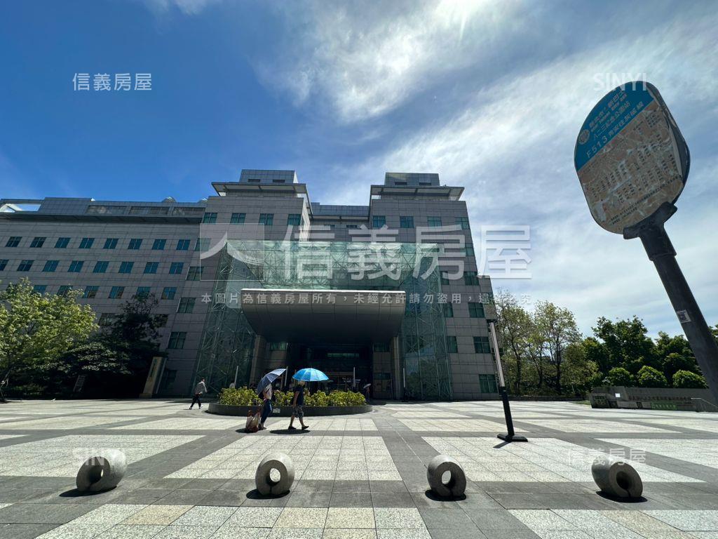 蘭亭面公園景大戶平面車位房屋室內格局與周邊環境