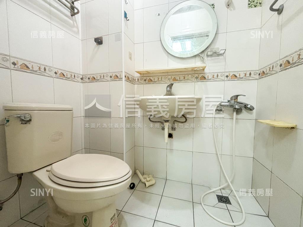 美濃活巷採光騎樓美透天房屋室內格局與周邊環境