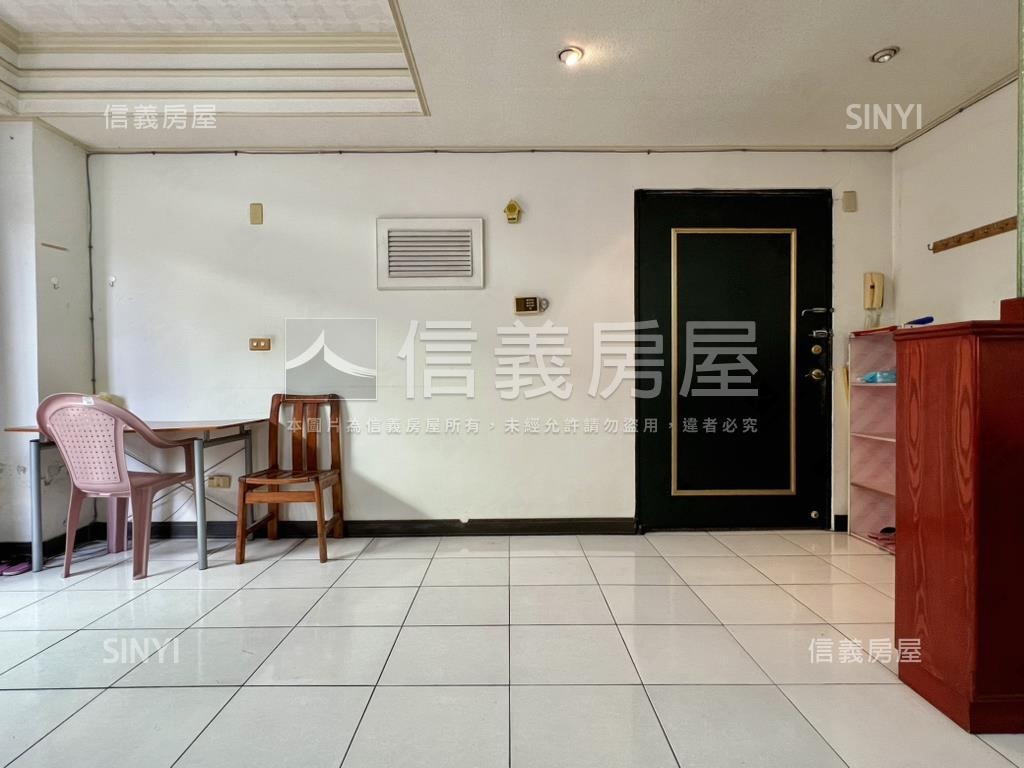 ✨東區｜大兩房有車位美居房屋室內格局與周邊環境