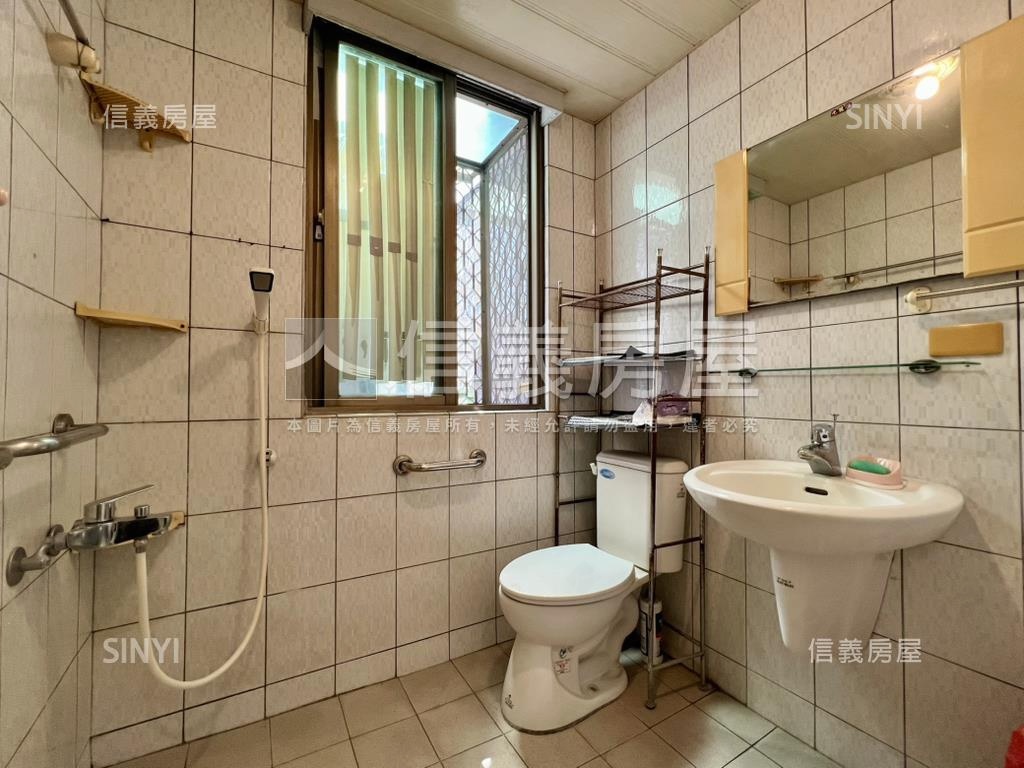 ✨東區｜大兩房有車位美居房屋室內格局與周邊環境