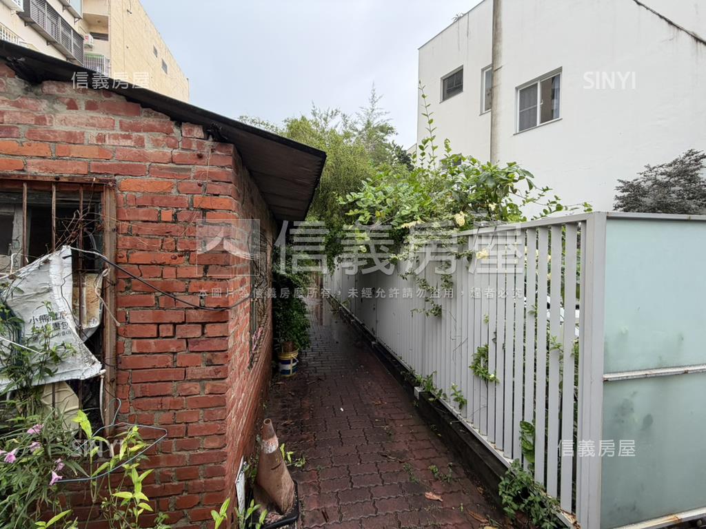 近長榮中學朝南大地坪房屋室內格局與周邊環境