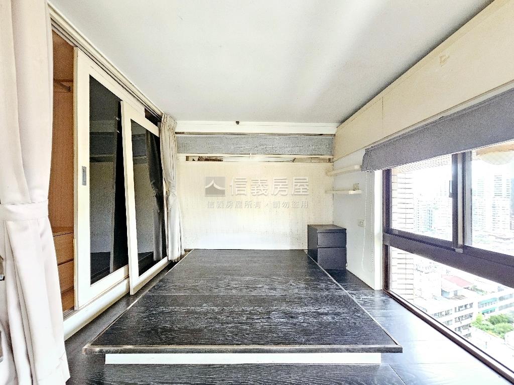 【新案】１０１天際線美居房屋室內格局與周邊環境