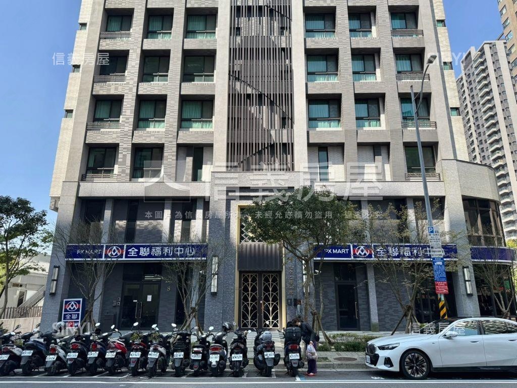 Ａ７君邑高樓邊間三房車位房屋室內格局與周邊環境