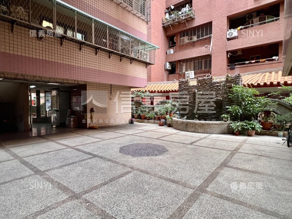 弘揚名門高樓三房有車位房屋室內格局與周邊環境