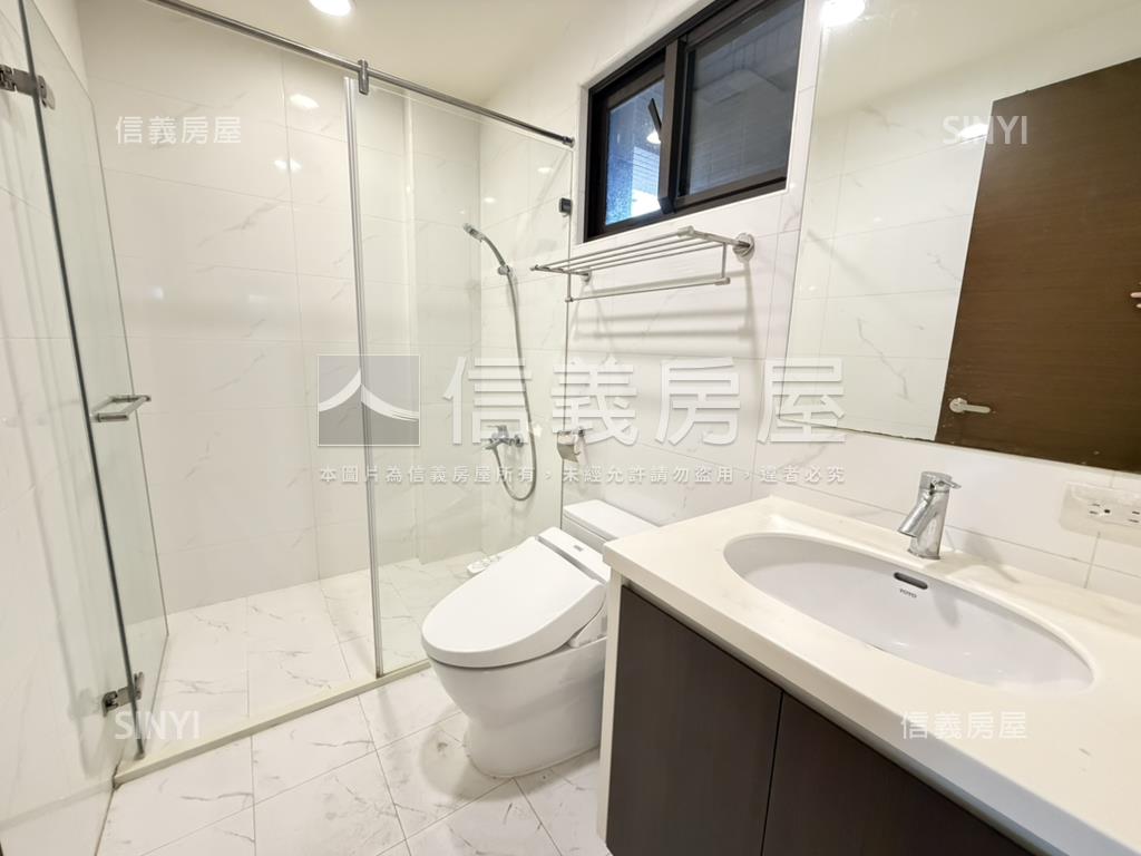 三重站旁◆公園景觀兩房房屋室內格局與周邊環境