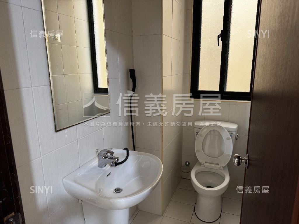 鹽行約１５年美車墅房屋室內格局與周邊環境