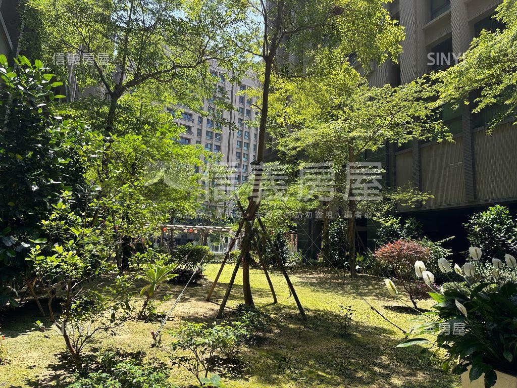 專任金澤朝南公園視野大戶房屋室內格局與周邊環境