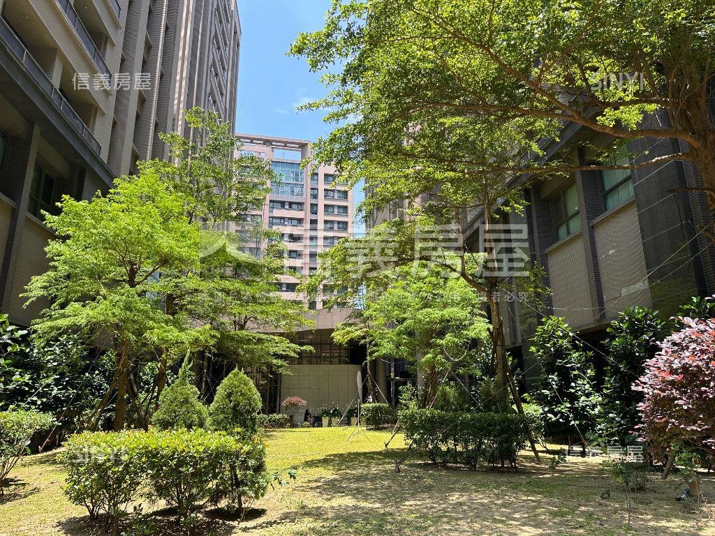 專任金澤朝南公園視野大戶房屋室內格局與周邊環境