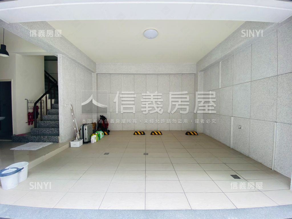 本淵起家厝雙車好運墅房屋室內格局與周邊環境