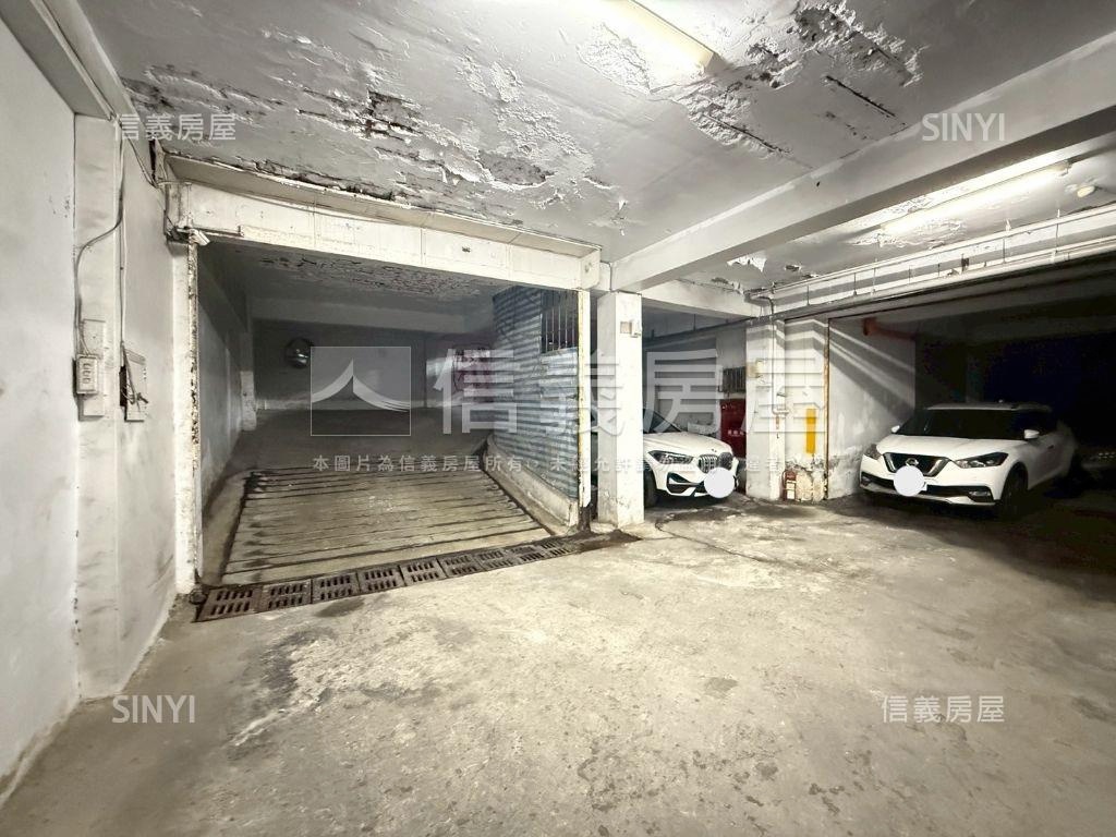 北門【大】坡平車位房屋室內格局與周邊環境