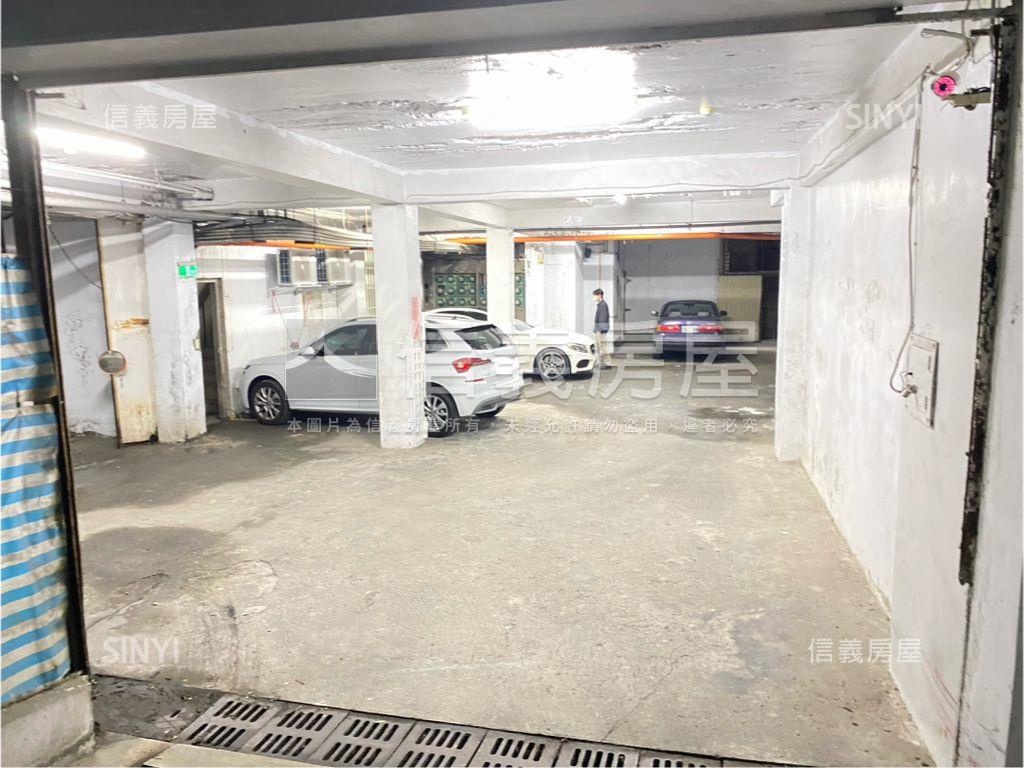 北門【大】坡平車位房屋室內格局與周邊環境
