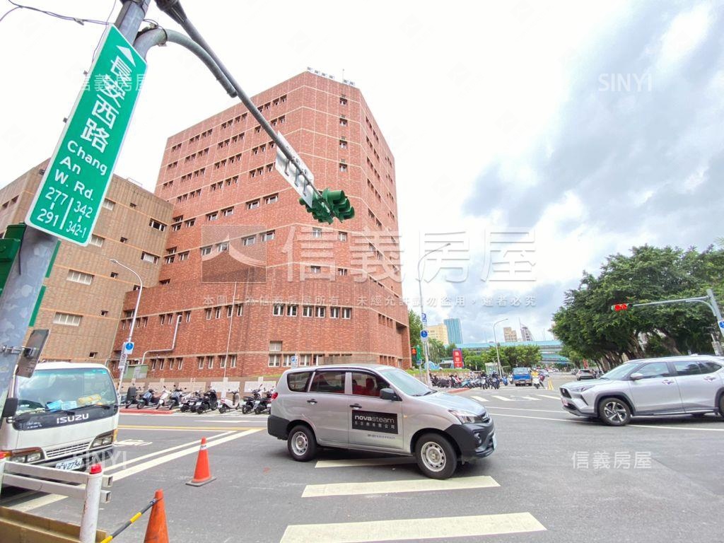 北門【大】坡平車位房屋室內格局與周邊環境