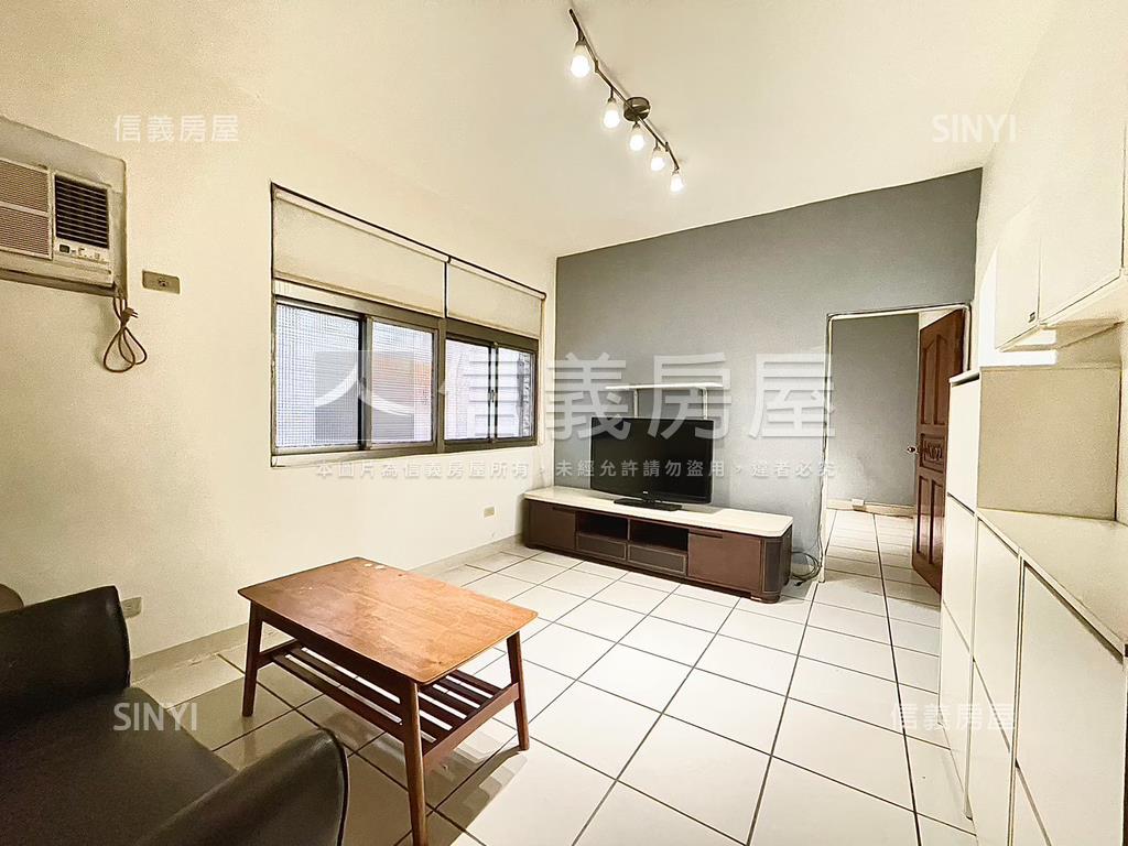 台北市一層一戶低樓層二樓房屋室內格局與周邊環境