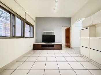 台北市一層一戶低樓層二樓