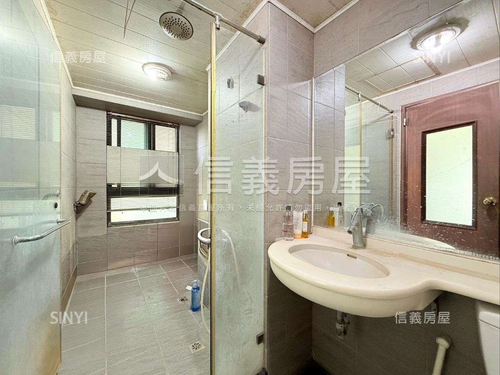 太普公園景觀三房平車房屋室內格局與周邊環境