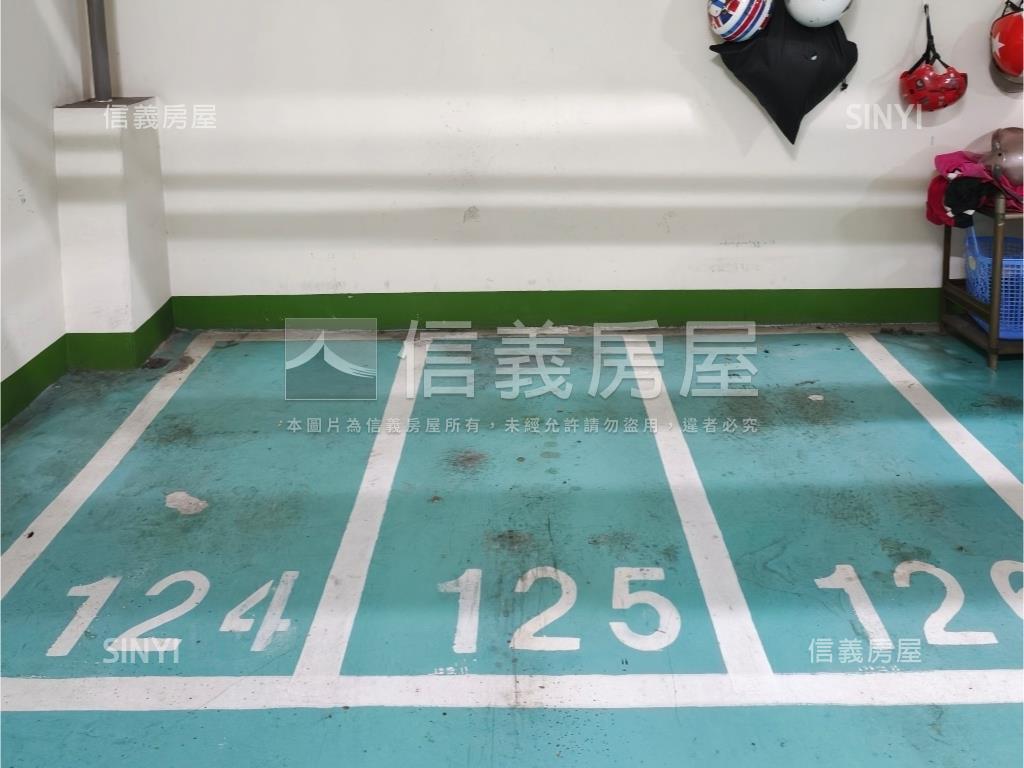 太普公園景觀三房平車房屋室內格局與周邊環境