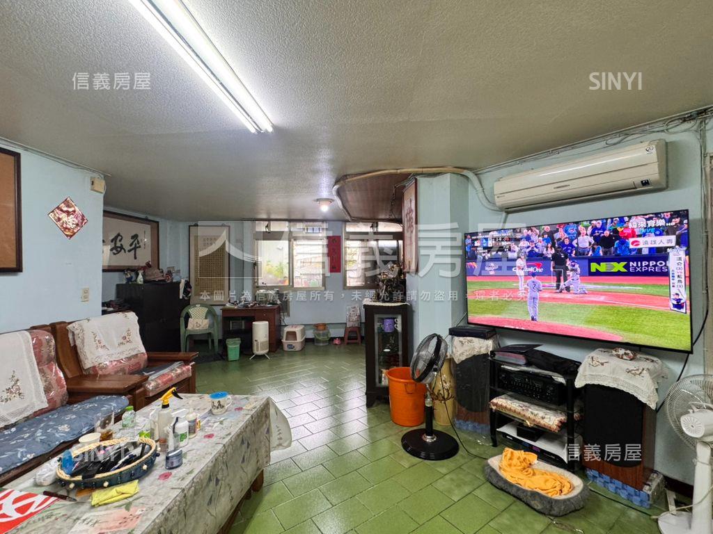 華江整宅黃金三樓大空間房屋室內格局與周邊環境