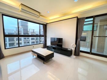 竹城六本木稀有兩房露臺戶