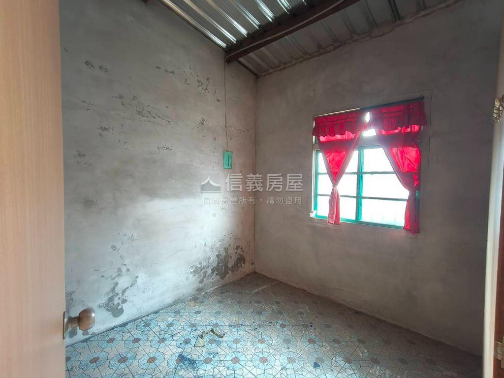 五甲近萬家福便利活巷透天房屋室內格局與周邊環境