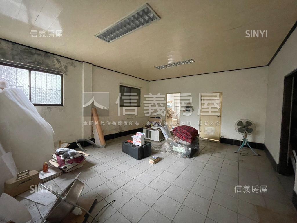 近軟體園區大地坪透天房屋室內格局與周邊環境