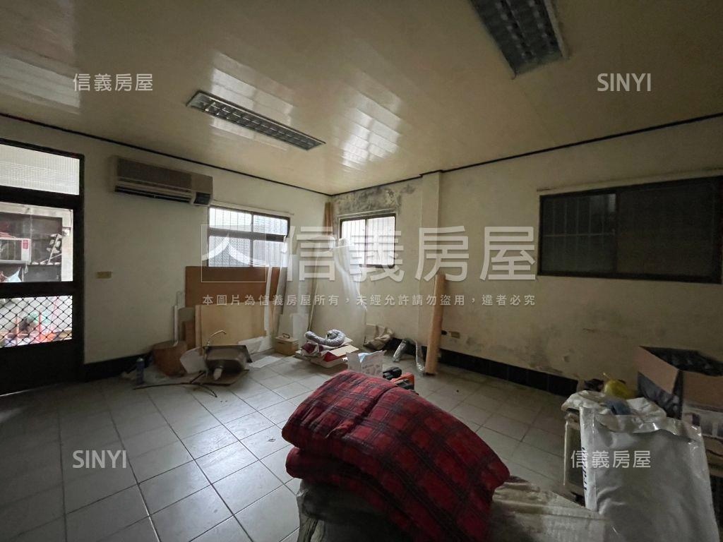 近軟體園區大地坪透天房屋室內格局與周邊環境