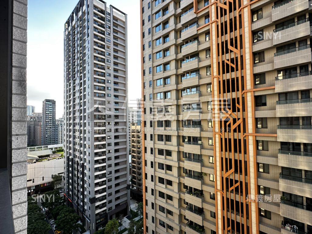 昕上城全室精裝兩房車位房屋室內格局與周邊環境