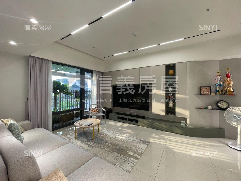 國聚之碩三房裝潢視野戶房屋室內格局與周邊環境