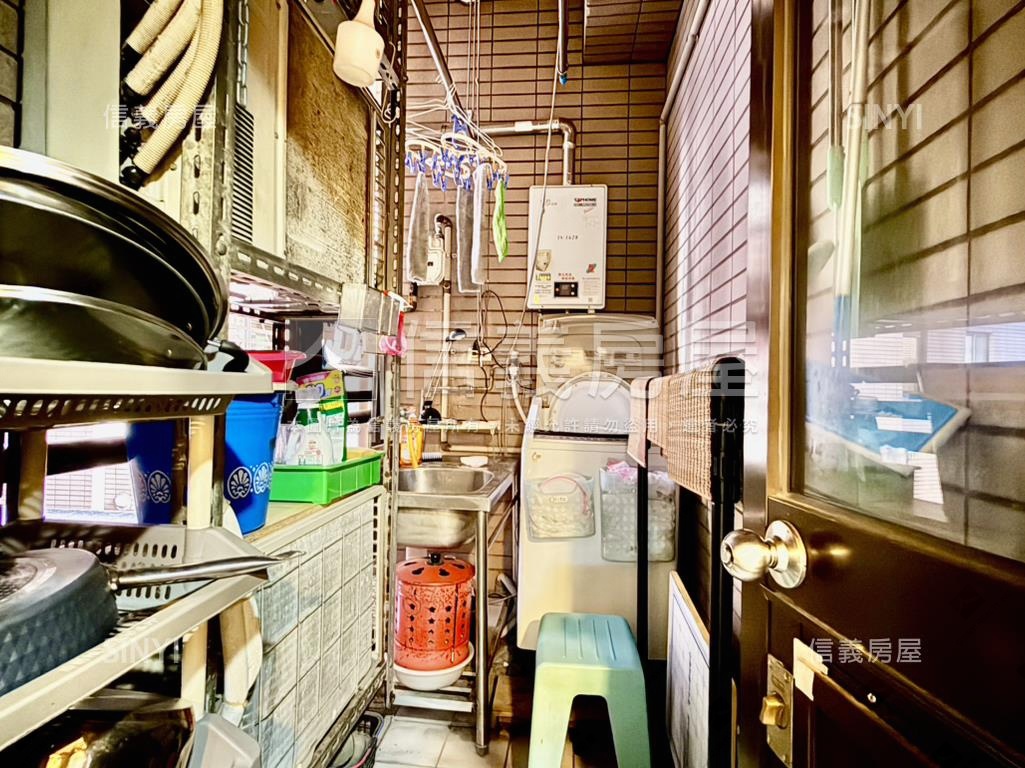 瓏山林喜來登三房房屋室內格局與周邊環境