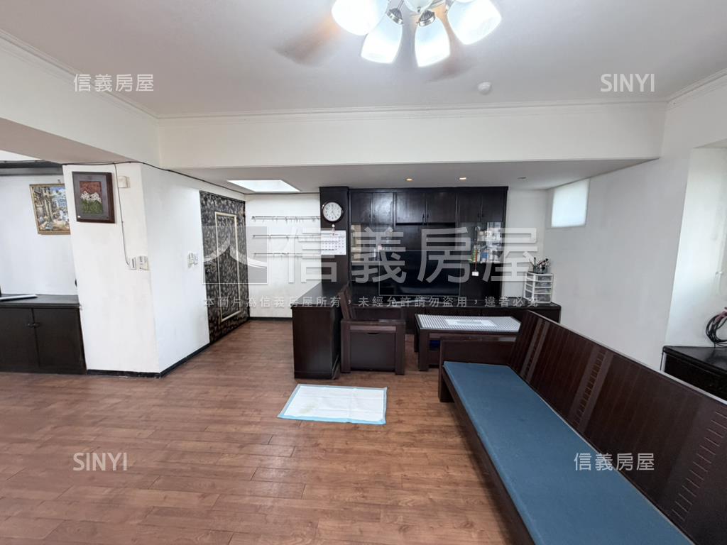 兒童公園旁視野美屋房屋室內格局與周邊環境