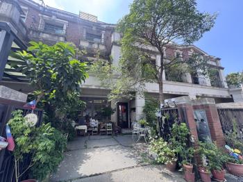 震後美裝潢孝親別墅