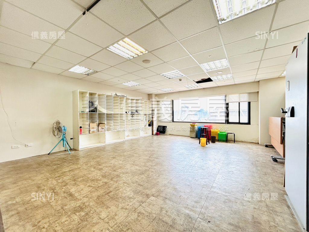 面公園南京東聯合第一辦公房屋室內格局與周邊環境