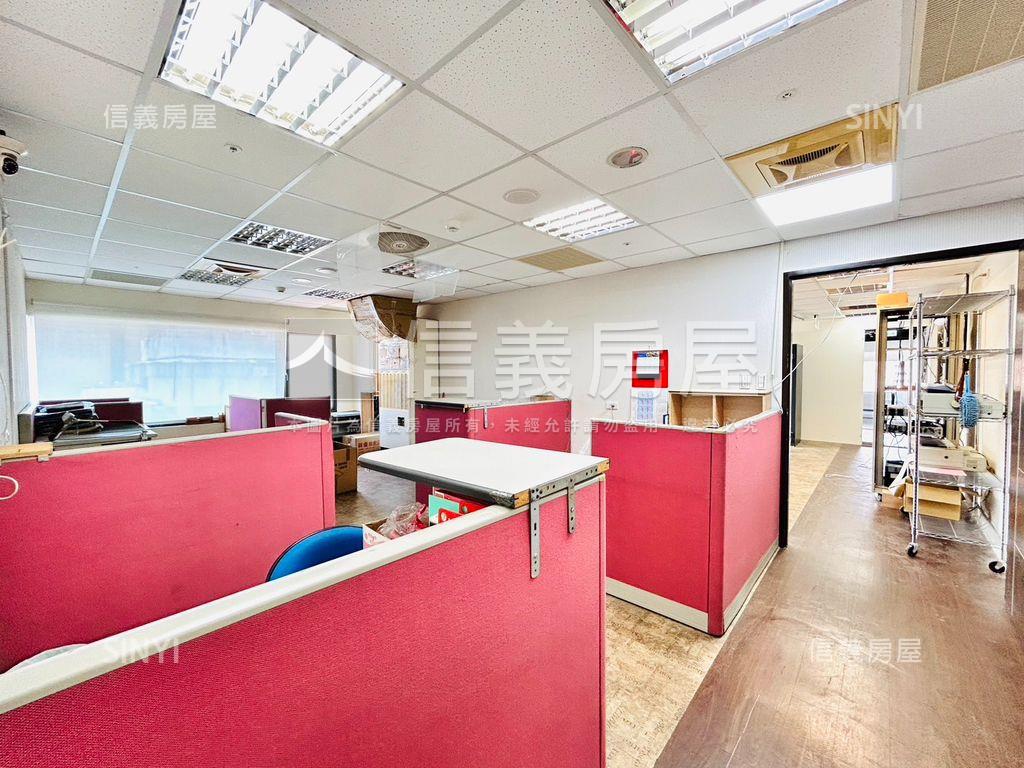 面公園南京東聯合第一辦公房屋室內格局與周邊環境