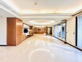 ！急售！美術館四房雙平車