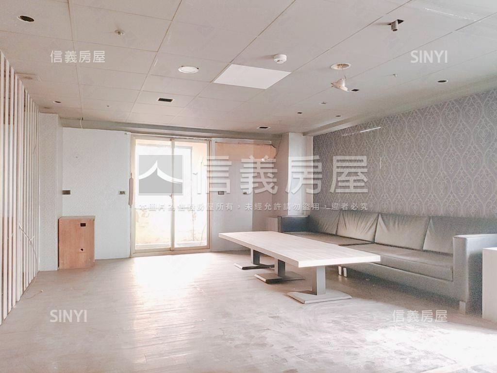 雙十路整層大空間辦公大樓房屋室內格局與周邊環境